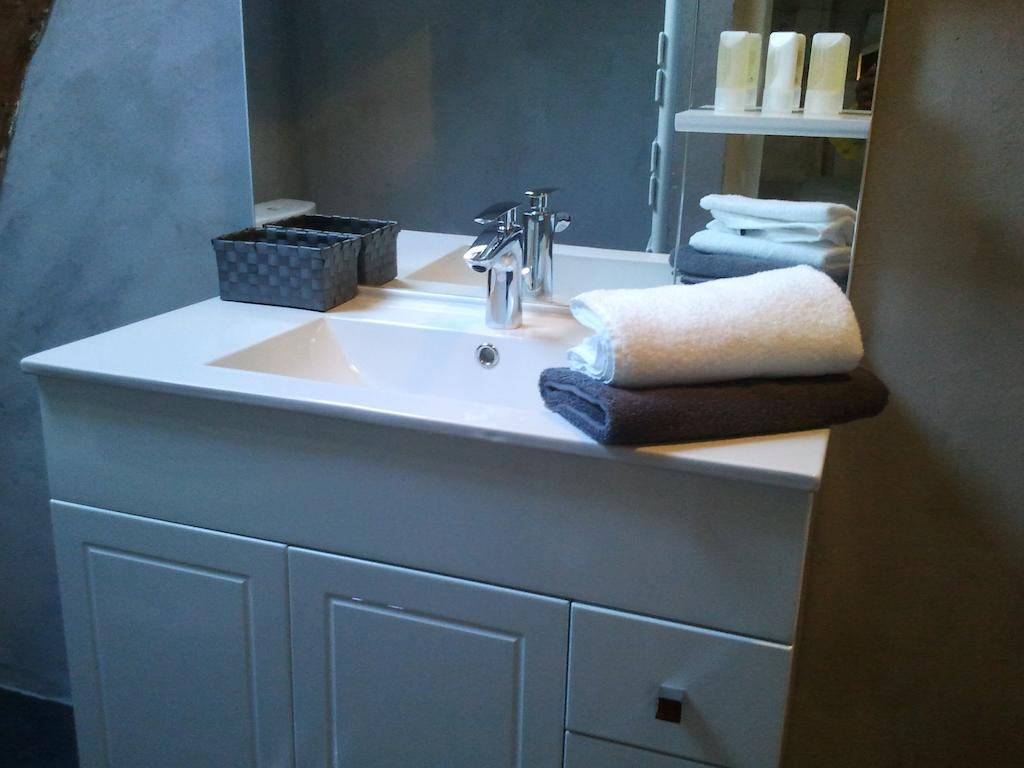 Chambres D'Hotes La Grange Au Bois Champagne-et-Fontaine Kamer foto